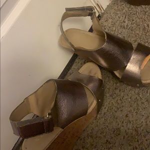 Way too small wish I could wear them